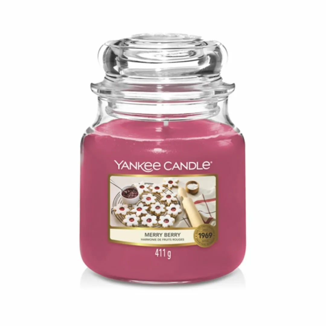 Yankee Candle Merry Berry Medium Jar 1 Yankee Candle Merry Berry Medium Jar