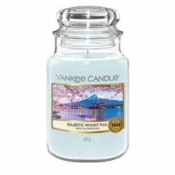 Yankee Candle Majestic Mount Fuji Large Jar