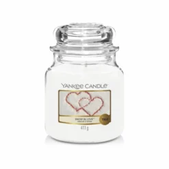 Yankee Candle Snow In Love Medium Jar